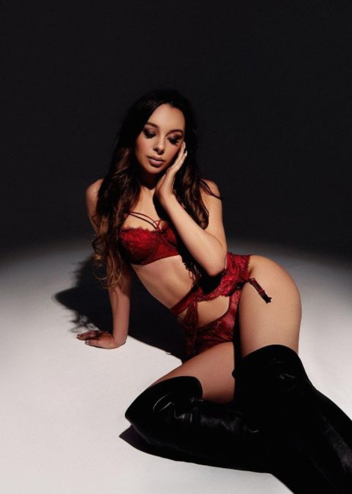 Индивидуалка Алёна фото № 2 в городе Москва