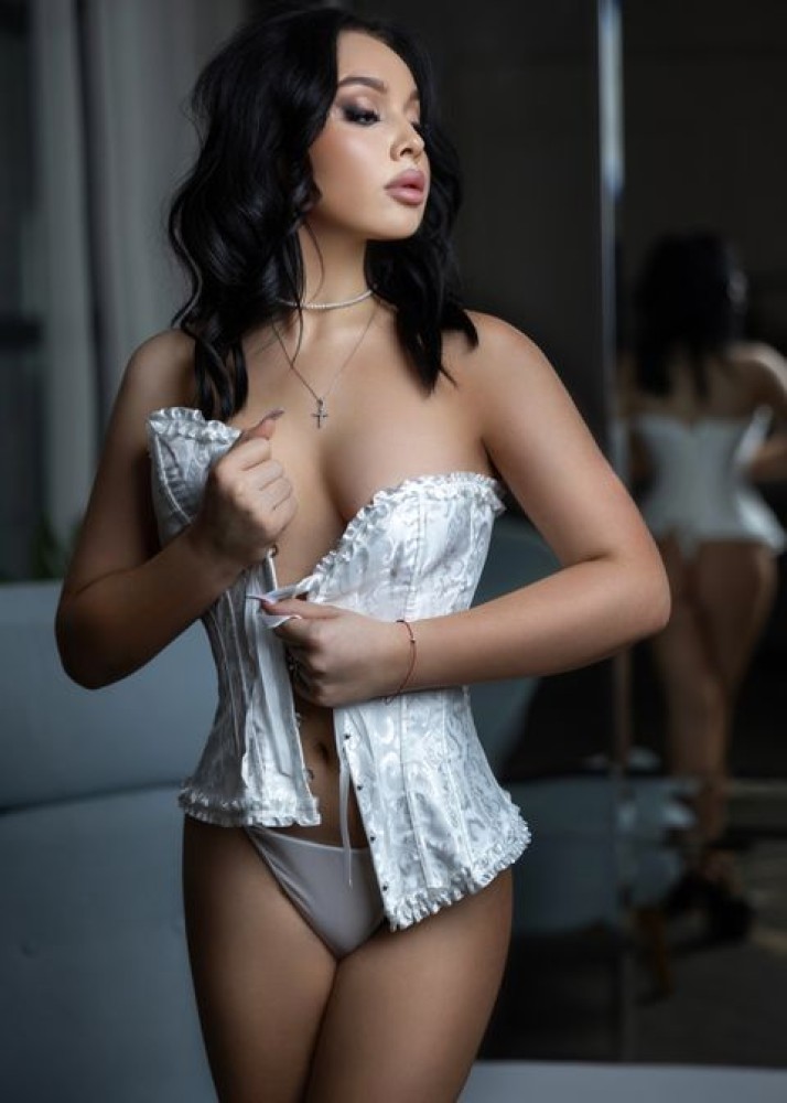 Индивидуалка Эмилия фото № 2 в городе Москва