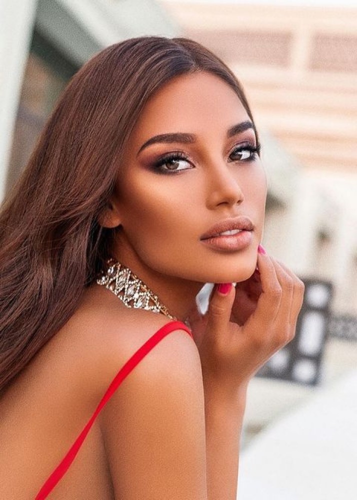 Индивидуалка ЭМИЛИЯ фото № 2 в городе Москва