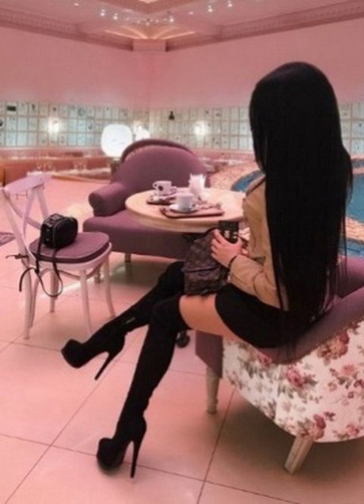 Индивидуалка Карина фото № 2 в городе Москва