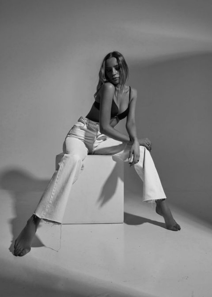 Индивидуалка Карина фото № 2 в городе Москва