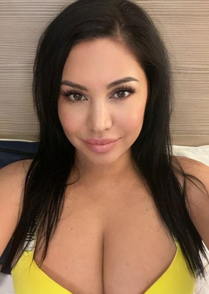 Индивидуалка Карина фото № 2 в городе Москва