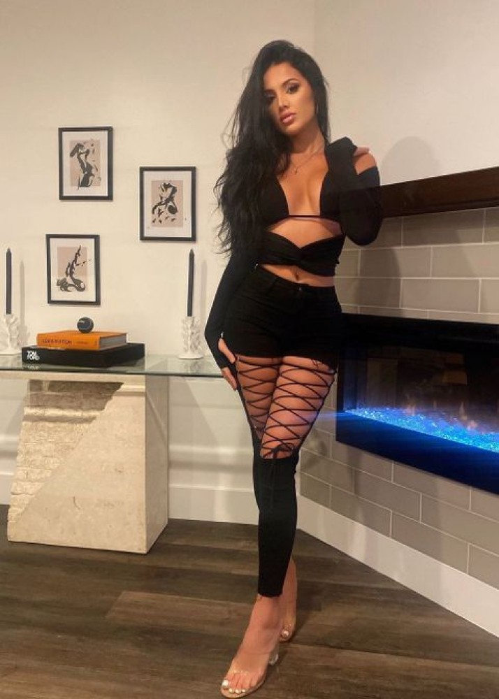 Индивидуалка Карина фото № 2 в городе Москва