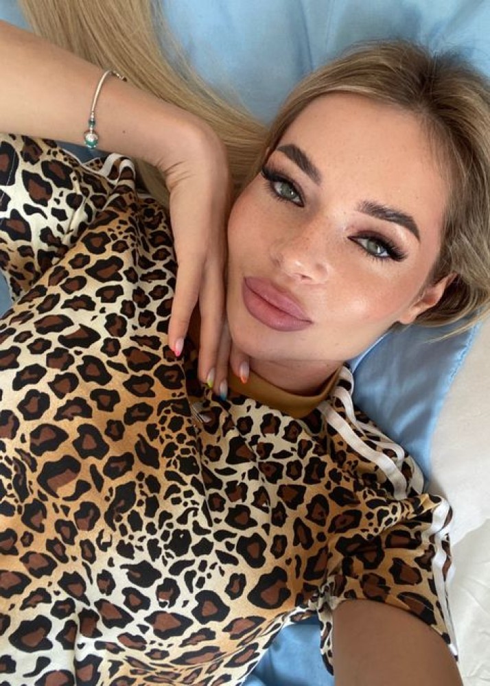 Индивидуалка Карина фото № 2 в городе Москва