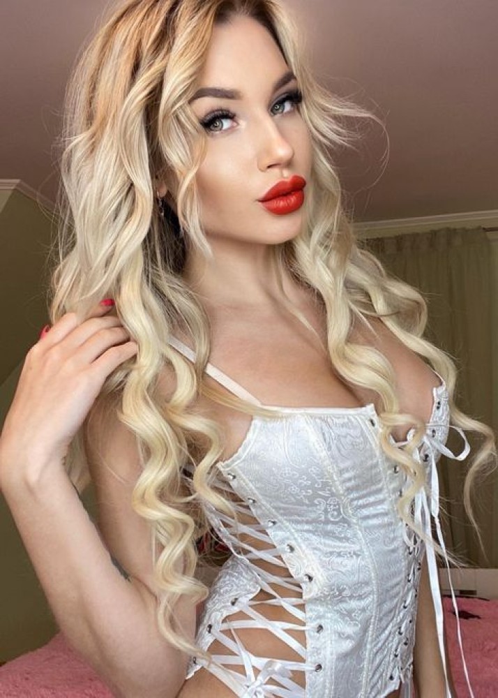 Индивидуалка Карина фото № 2 в городе Москва