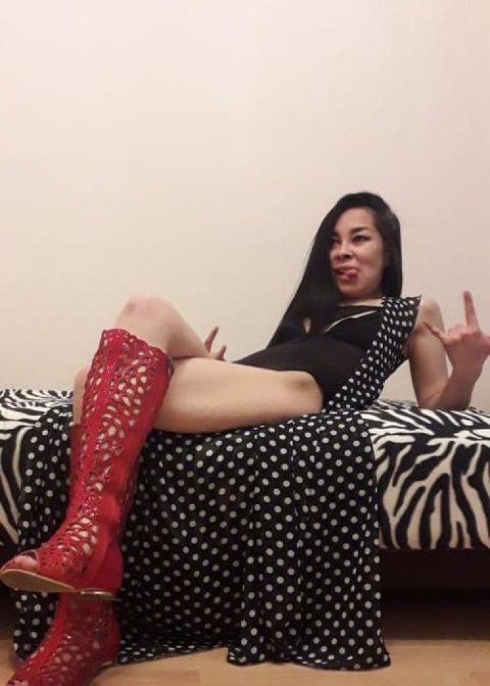 Индивидуалка карина фото № 2 в городе Москва