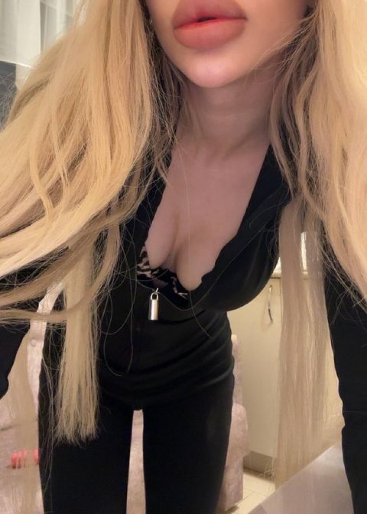 Индивидуалка Карина фото № 2 в городе Москва