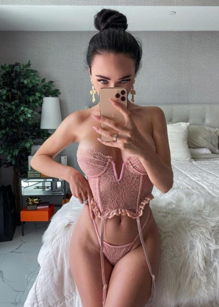 Индивидуалка Кристина фото № 2 в городе Москва