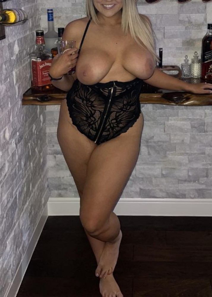 Индивидуалка Лора главное фото в городе Москва 