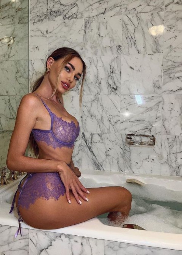 Индивидуалка Оксана фото № 2 в городе Москва