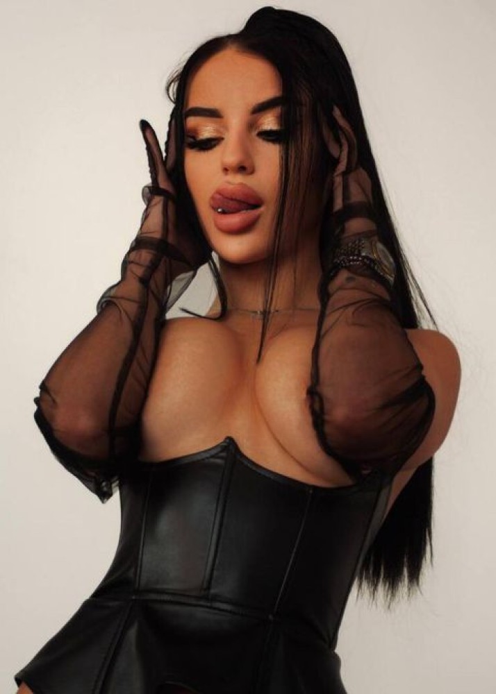 Индивидуалка Зарина главное фото в городе Москва 