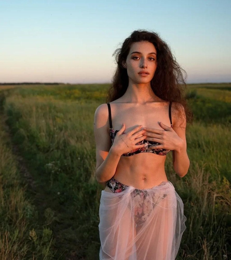 Индивидуалка Анютка фото № 2 в городе Москва