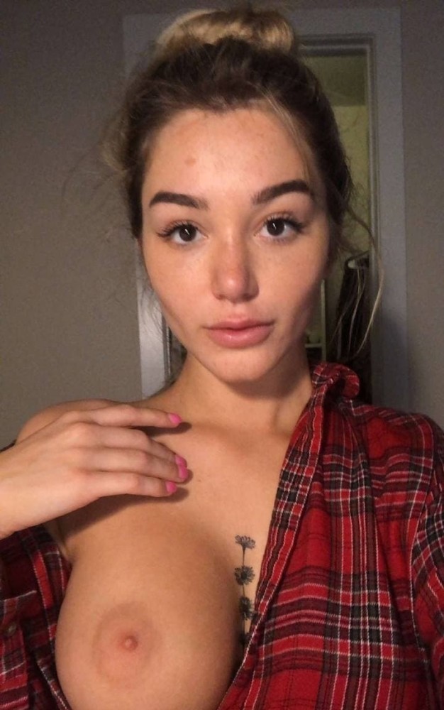 Индивидуалка Карина фото № 2 в городе Москва