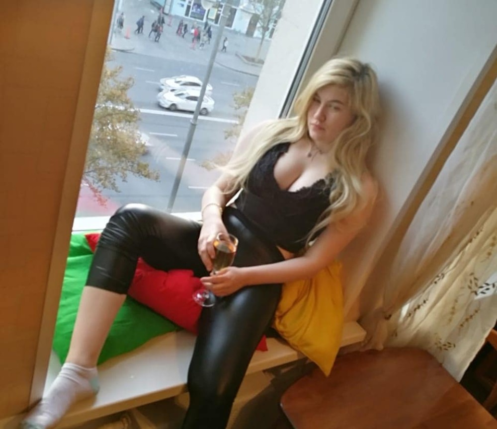 Индивидуалка Карина фото № 2 в городе Москва