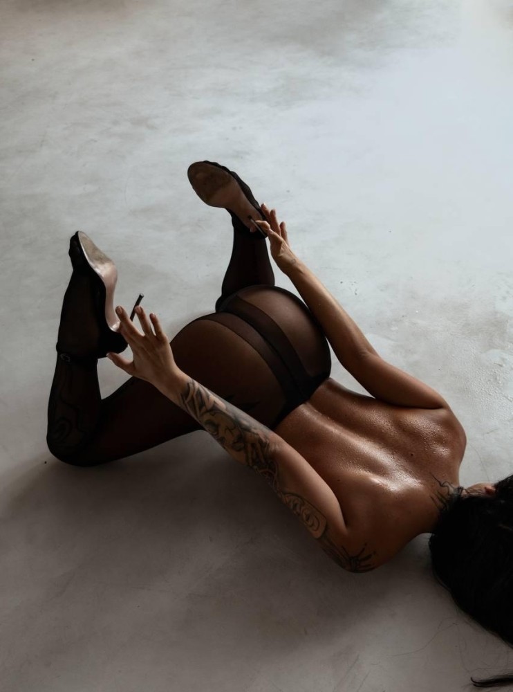 Индивидуалка Карина фото № 2 в городе Москва