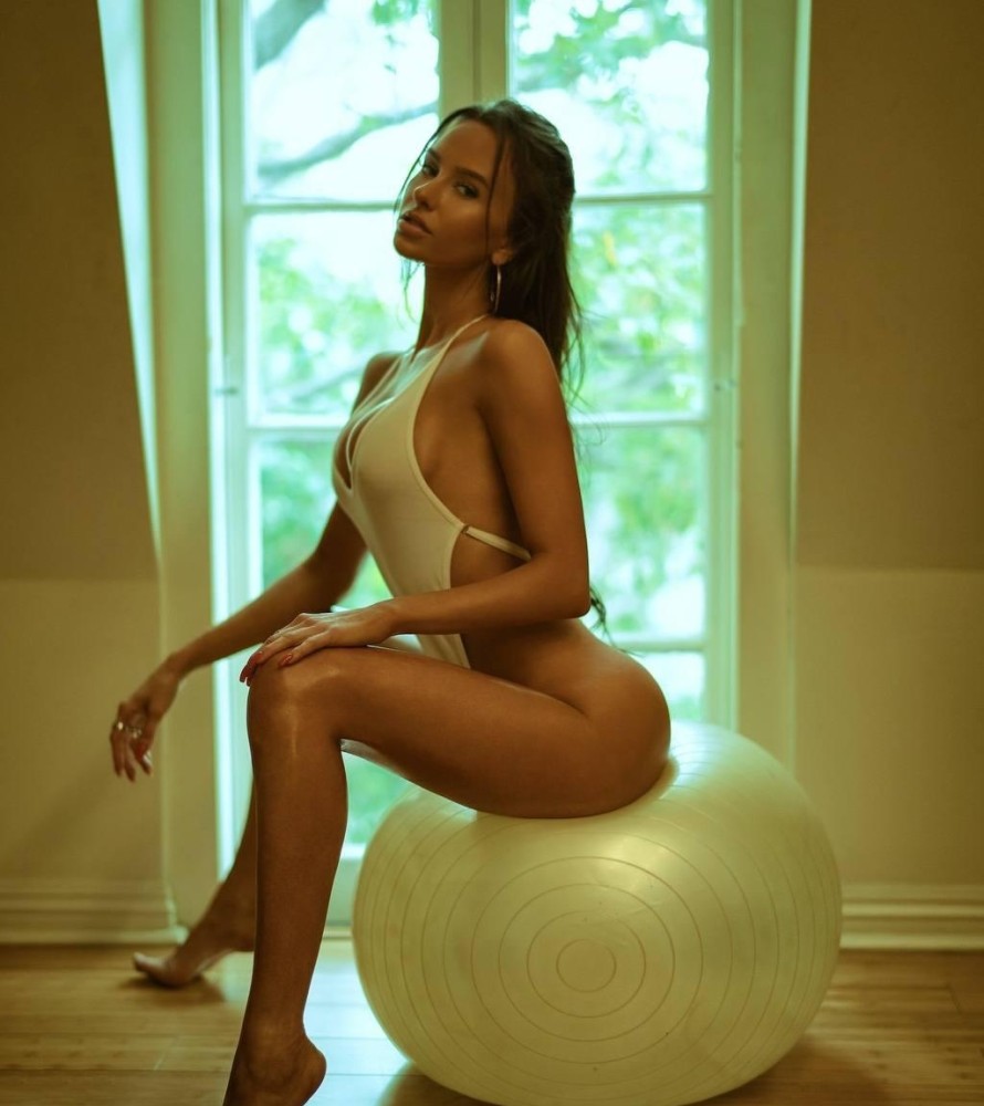 Индивидуалка Виолетта фото № 2 в городе Москва