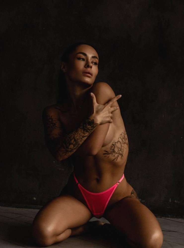 Индивидуалка Юлька фото № 2 в городе Москва