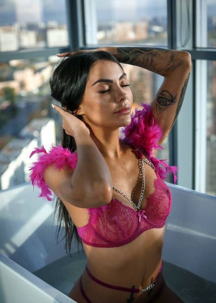 Индивидуалка Алеся фото № 2 в городе Москва