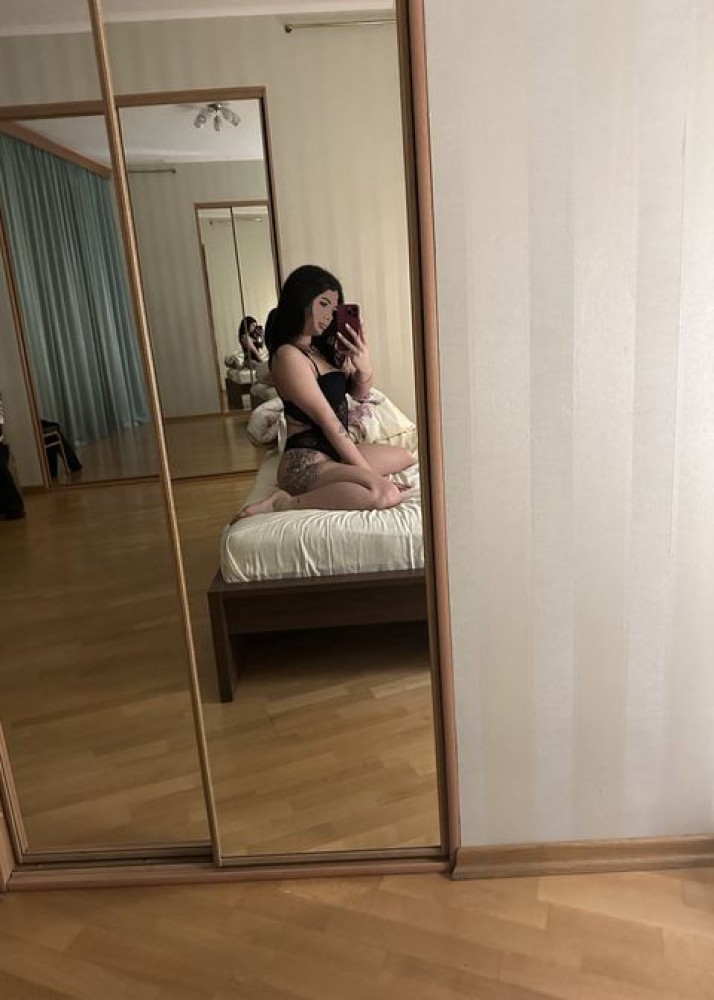 Индивидуалка Карина фото № 2 в городе Москва