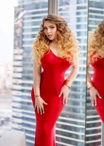 Изабелла, метро Бауманская Г. Москва