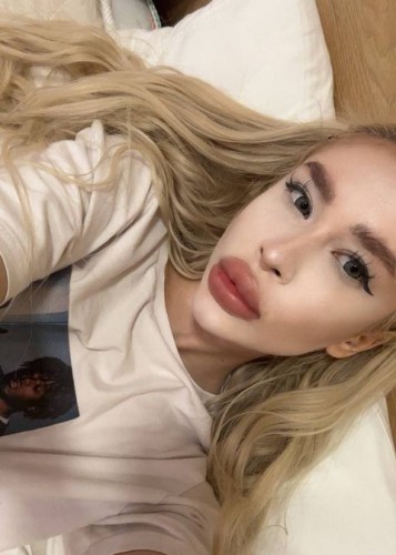 Карина, метро Бутырская Г. Москва