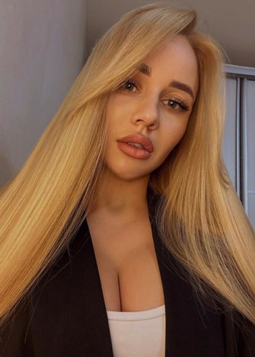 Лариса, метро Пионерская Г. Москва