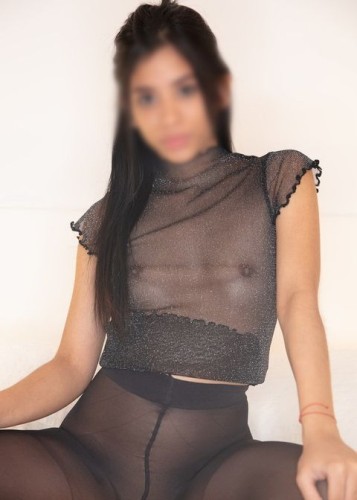 Лейла, метро Крылатское Г. Москва