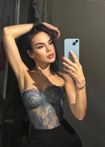 Лена, метро Молодежная Г. Москва