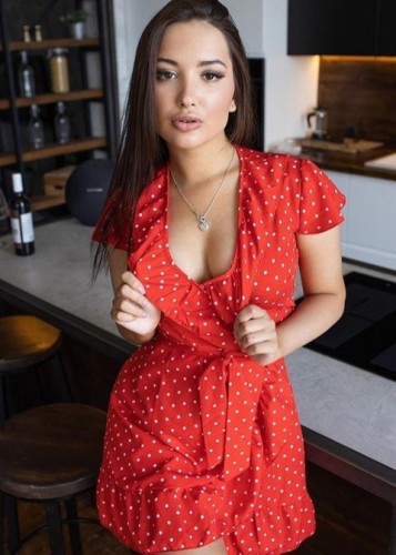 Таня, метро Менделеевская Г. Москва