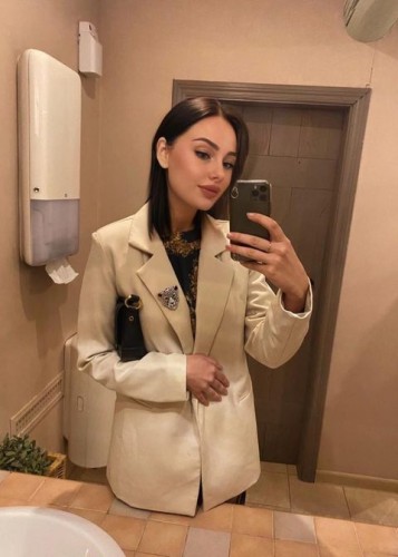 Вероника, метро Митино Г. Москва