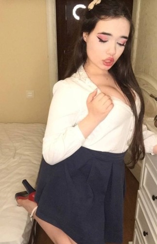 Лаки, метро Тверская Г. Москва