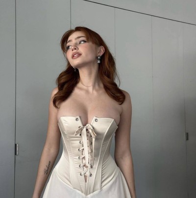 Анита, Г. Москва