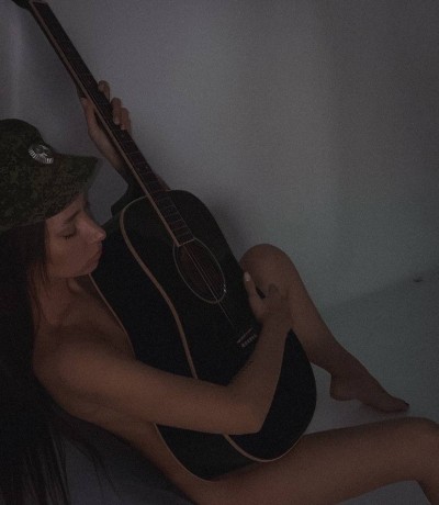 Клеопатра, Г. Москва