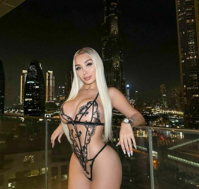 Аиша, метро Крылатское Г. Москва