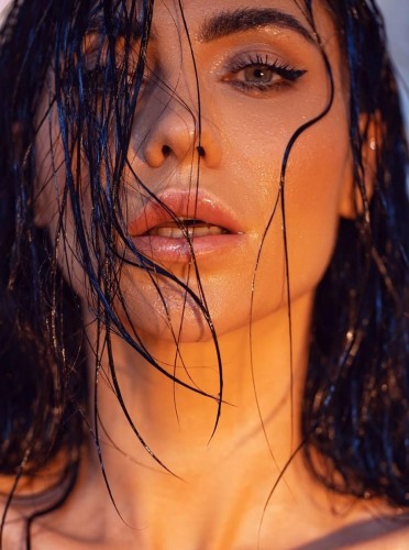 Эмилия, Г. Москва