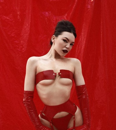 Надежда, метро Серпуховская Г. Москва