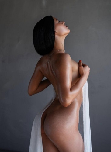 Леночка, метро Крылатское Г. Москва