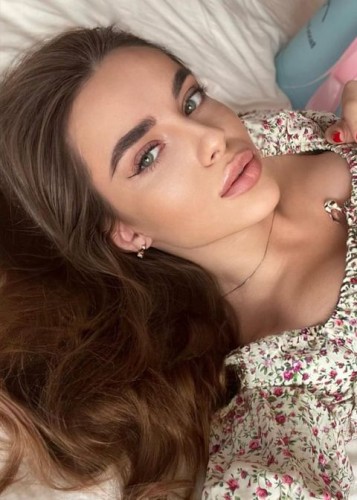 Алиса, метро Строгино Г. Москва